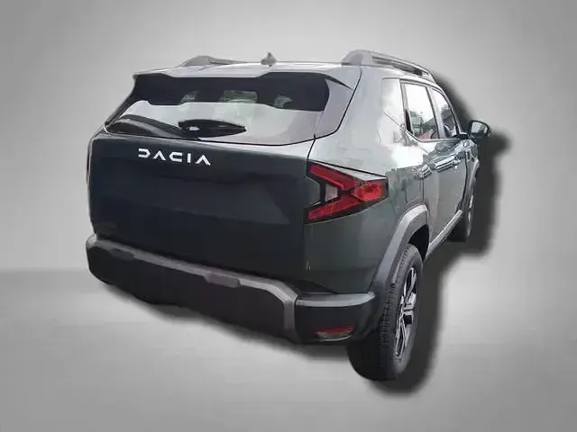 Gebraucht Dacia Duster Expression 131 PS (96 kW) 2025 Grün Limousine