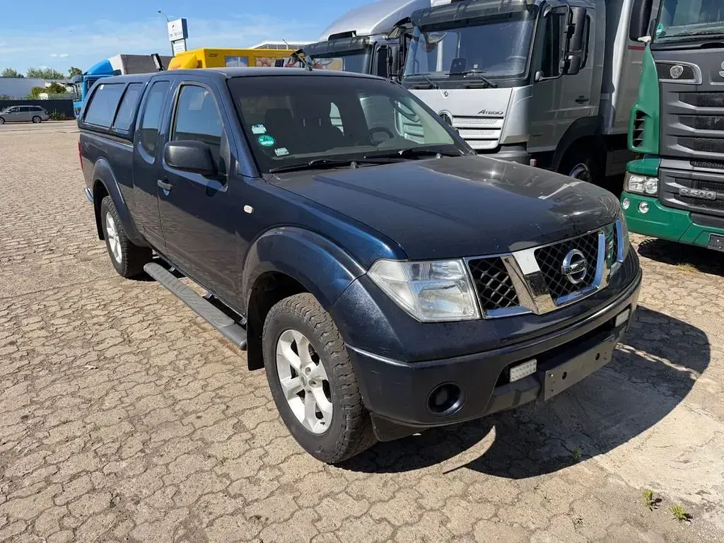 Gebraucht Nissan Navara 174 PS (127 kW) 2006 Blau Pickup