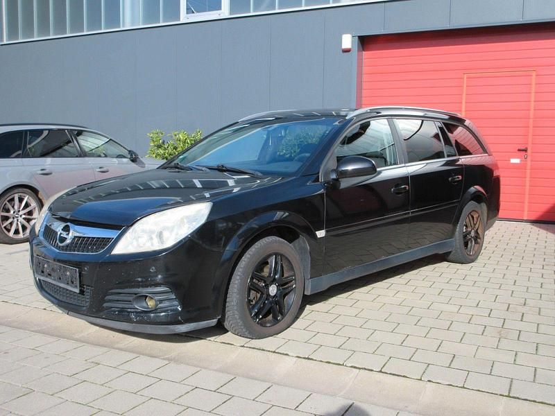 Gebraucht Opel Vectra Cosmo 150 PS (110 kW) 2008 Schwarz Kombi