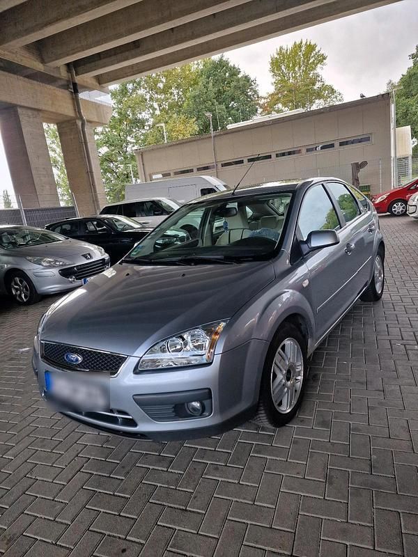 Gebraucht 2005 Ford Focus Limousine | 3.500 € (Fairer Preis) - Bild 1/4
