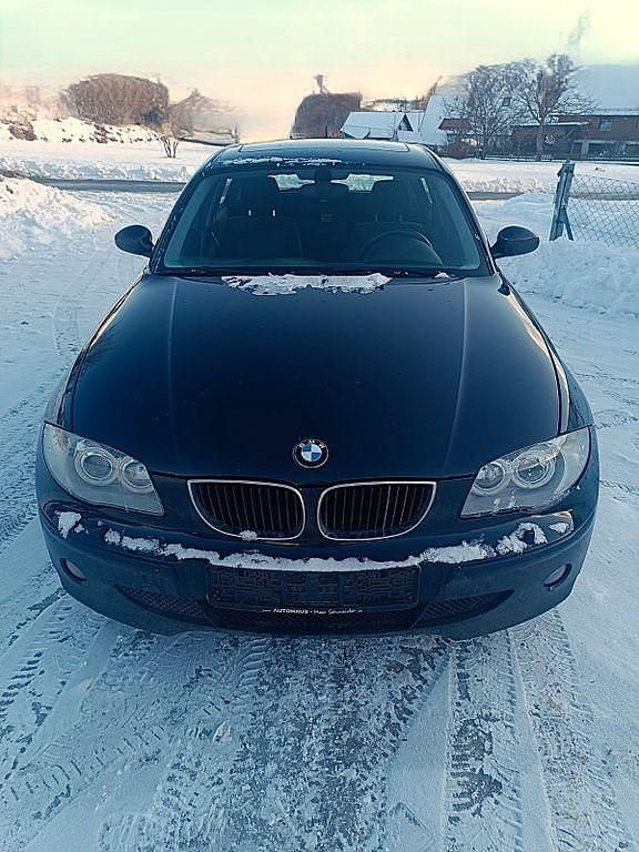 Gebraucht BMW 116 116 PS (85 kW) 2005 Schwarz Kleinwagen