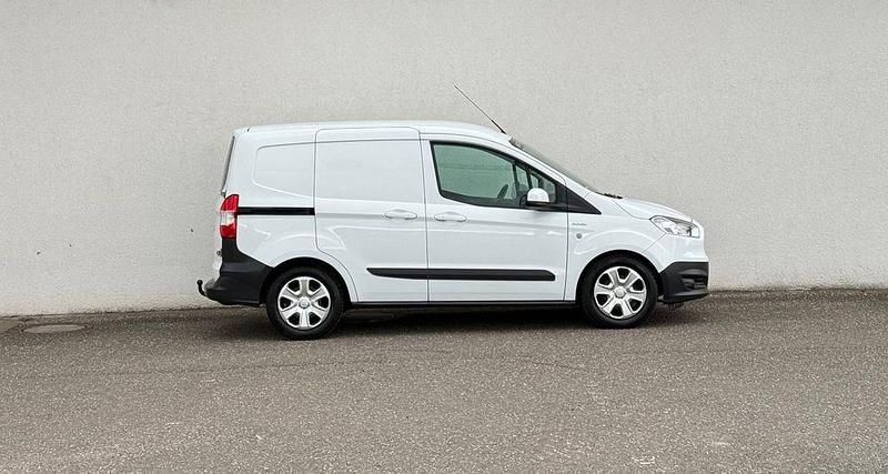 Gebraucht Ford Transit 97 PS (71 kW) 2016 Weiß Van / Kleinbus