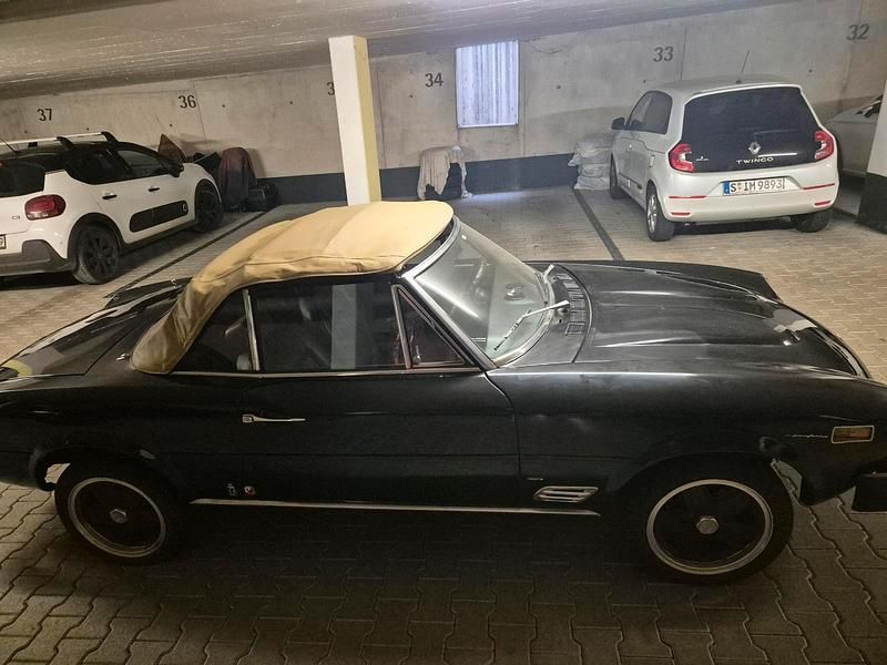 Gebraucht Fiat 124 88 PS (64 kW) 1976 Schwarz Cabrio