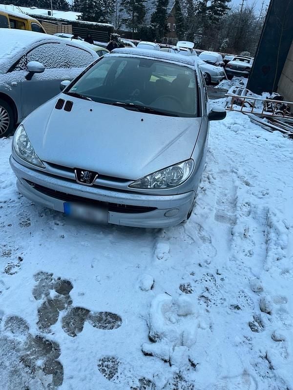 Silber Gebraucht 2000 Peugeot 206 Kleinwagen | 900 € (Superpreis) - Bild 1/4