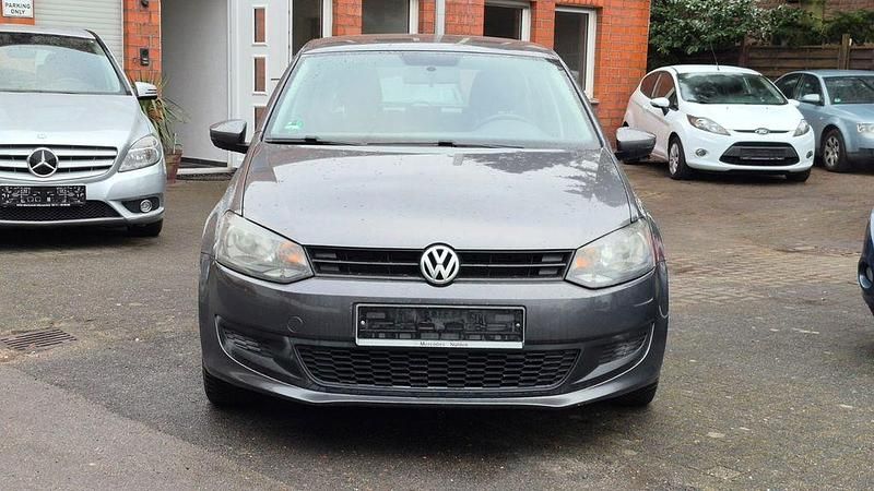 Gebraucht VW Polo 86 PS (63 kW) 2010 Grau Limousine