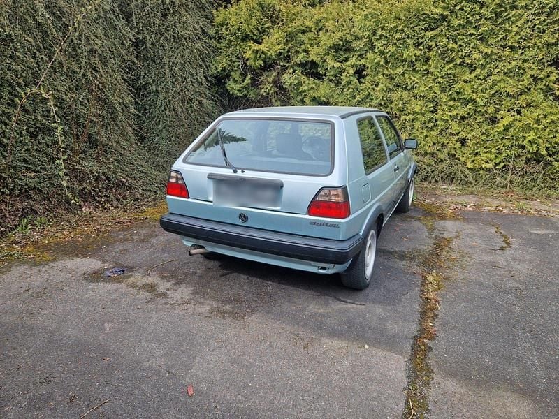 Second-hand VW Golf II 1989 Verde Hatchback