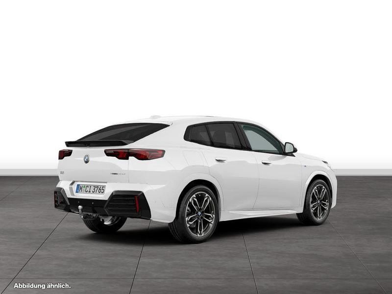 Gebraucht BMW X2 Comfort Edition 150 PS (110 kW) 2025 Alpinweiss SUV