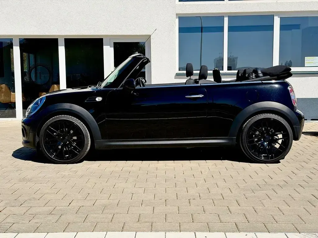 Gebraucht Mini Cooper Cabriolet 122 PS (89 kW) 2015 Schwarz Cabrio