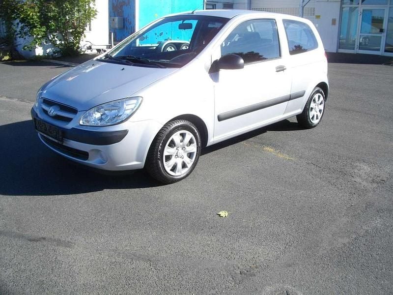 Grau Gebraucht 2008 Hyundai Getz Kleinwagen | 1.650 € (Guter Preis) - Bild 1/4