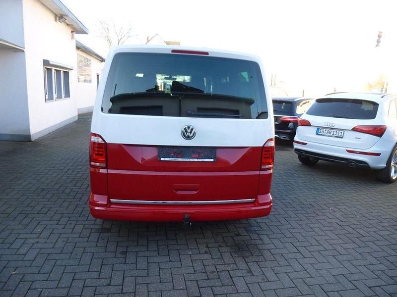 Gebraucht VW Transporter Highline 204 PS (150 kW) 2016 Rot Van