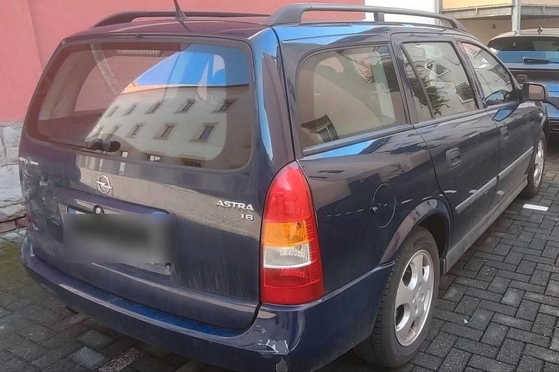 Gebraucht Opel Astra 75 PS (55 kW) 1997 Blau Kombi