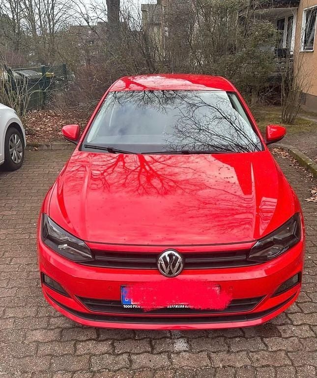 Gebraucht VW Polo Trendline 65 PS (47 kW) 2019 Rot Kleinwagen