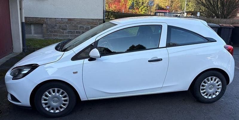 Weiß Gebraucht 2016 Opel Corsa Edition Kleinwagen | 4.900 € (Guter Preis) - Bild 1/4