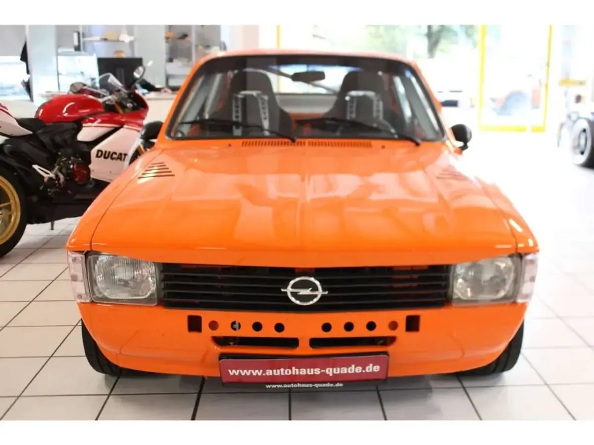 Gebraucht Opel Kadett 184 PS (135 kW) 1979 Orange Coupé