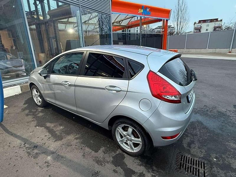 Gebraucht Ford Fiesta Titanium 82 PS (60 kW) 2009 Kleinwagen