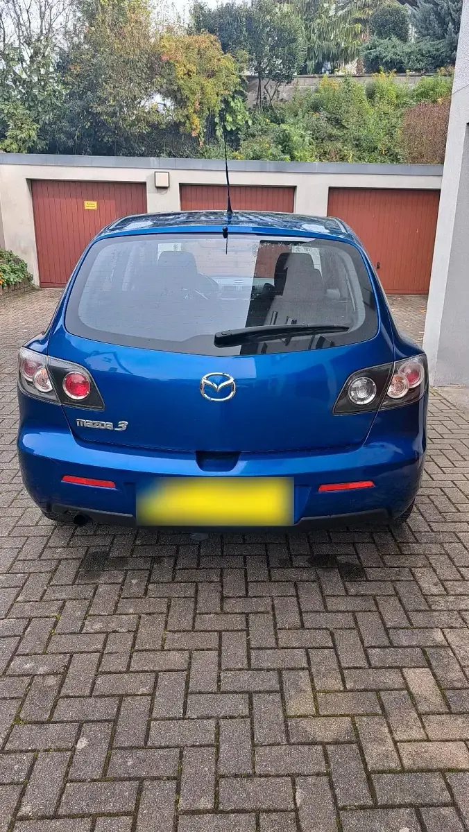 Gebraucht Mazda 3 105 PS (77 kW) 2007 Blau Kleinwagen