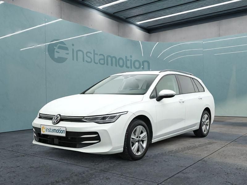 Weiß Gebraucht 2024 VW Golf VIII Kombi | 24.249 € (Guter Preis) - Bild 1/4