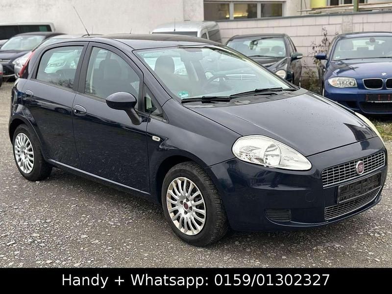 Blau Gebraucht 2009 Fiat Grande Punto Dynamic Kleinwagen | 2.950 € (Fairer Preis) - Bild 1/4