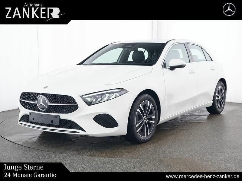 Gebraucht Mercedes A180 Progressive 136 PS (100 kW) 2025 Unilack polarweiß Limousine