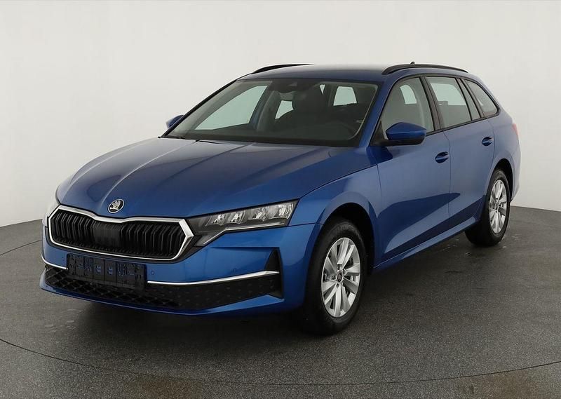 Race blue metallic Neu 2025 Skoda Octavia Selection Kombi | 32.495 € (Superpreis) - Bild 1/4