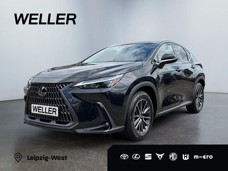 Schwarz Neu 2025 Lexus NX450h+ E-FOUR Executive Line SUV | 56.790 € (Fairer Preis) - Bild 1/3