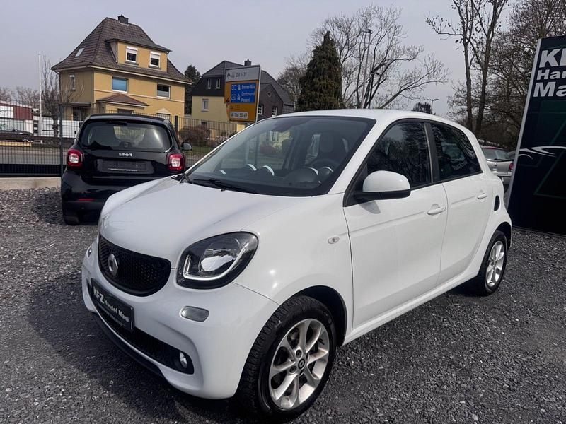 Gebraucht Smart ForFour 71 PS (52 kW) 2018 Weiß Kleinwagen