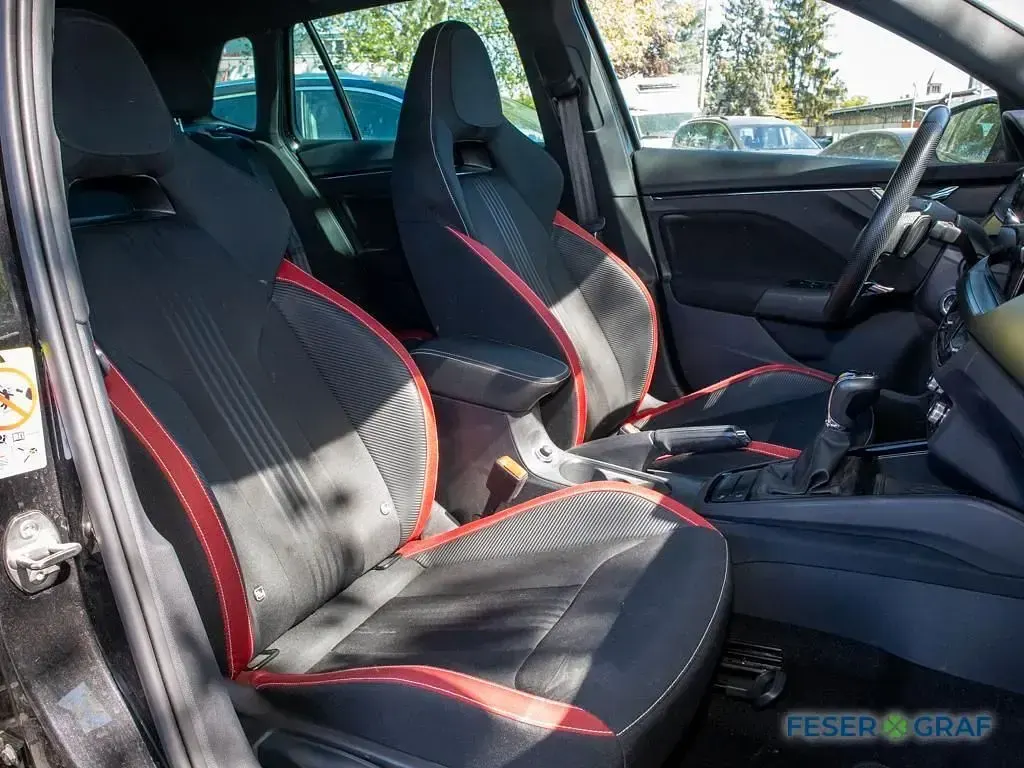 Gebraucht Skoda Kamiq Monte Carlo 150 PS (110 kW) 2022 Black magic perleffekt SUV