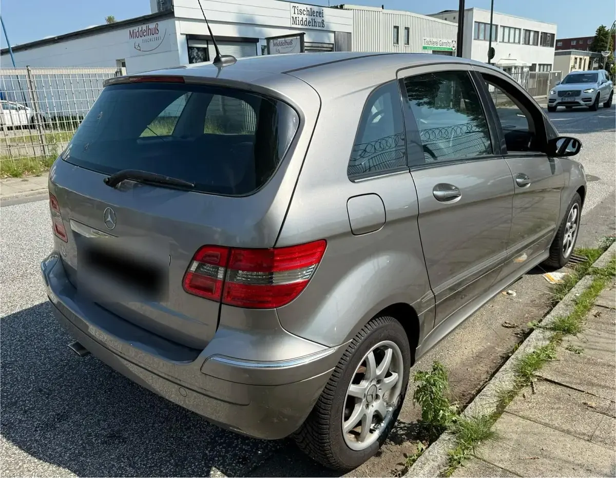 Gebraucht Mercedes B200 2006 Gold Van / Kleinbus