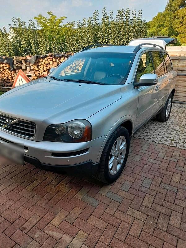 Second-hand Volvo XC90 185 CP (136 kW) 2008 Argintiu SUV