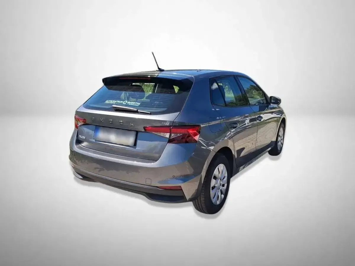 Gebraucht Skoda Fabia Selection 95 PS (69 kW) 2024 Graphitegrau metallic Kleinwagen