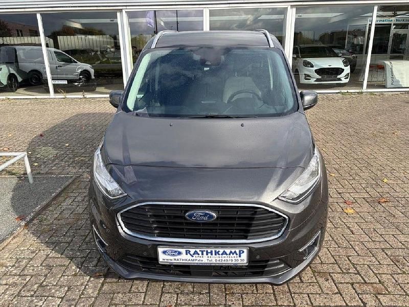 Gebraucht Ford Tourneo Connect Titanium 101 PS (74 kW) 2019 Magneticgrau (metallic) Van / Kleinbus