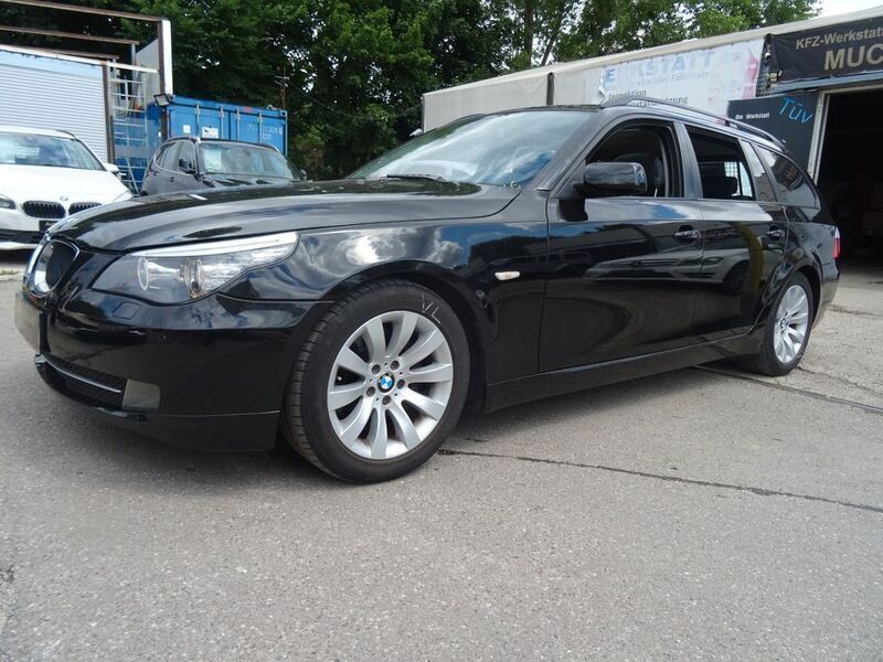 Gebraucht BMW 520 Shadowline 177 PS (130 kW) 2009 Schwarz Kombi