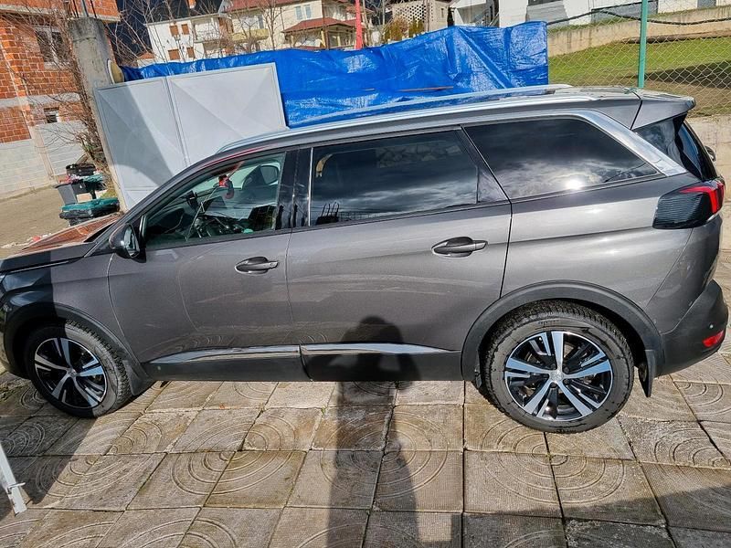 Gebraucht 2018 Peugeot 5008 SUV | 17.350 € - Bild 1/4