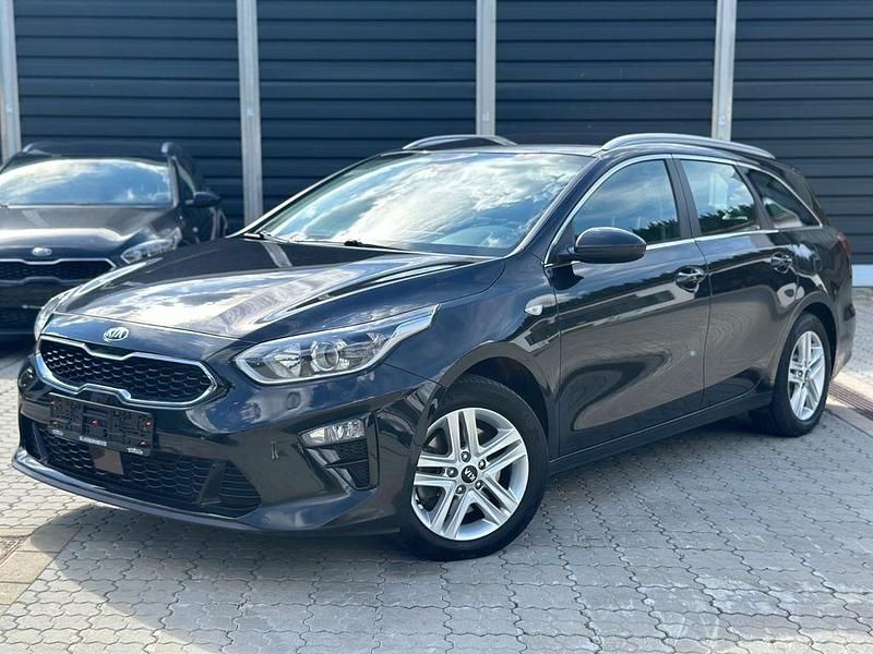 Schwarz Gebraucht 2020 Kia Ceed Sportswagon 4 Kombi | 14.590 € (Guter Preis) - Bild 1/4
