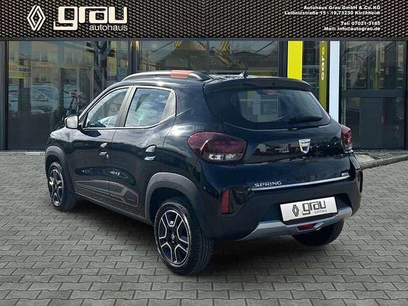 Gebraucht Dacia Spring Comfort Plus 33 kW (45 PS) 2022 Magma schwarz Kleinwagen