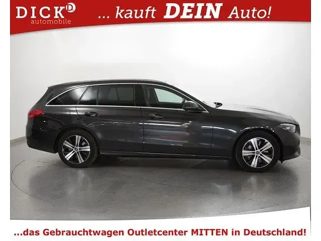 Gebraucht Mercedes C300e 313 PS (230 kW) 2023 Graphitgrau met. Kombi