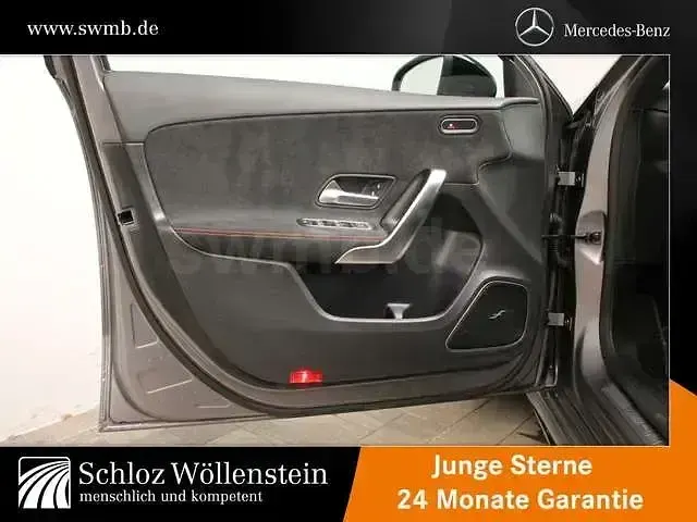 Gebraucht Mercedes A45 AMG AMG 421 PS (309 kW) 2021 Gray Limousine
