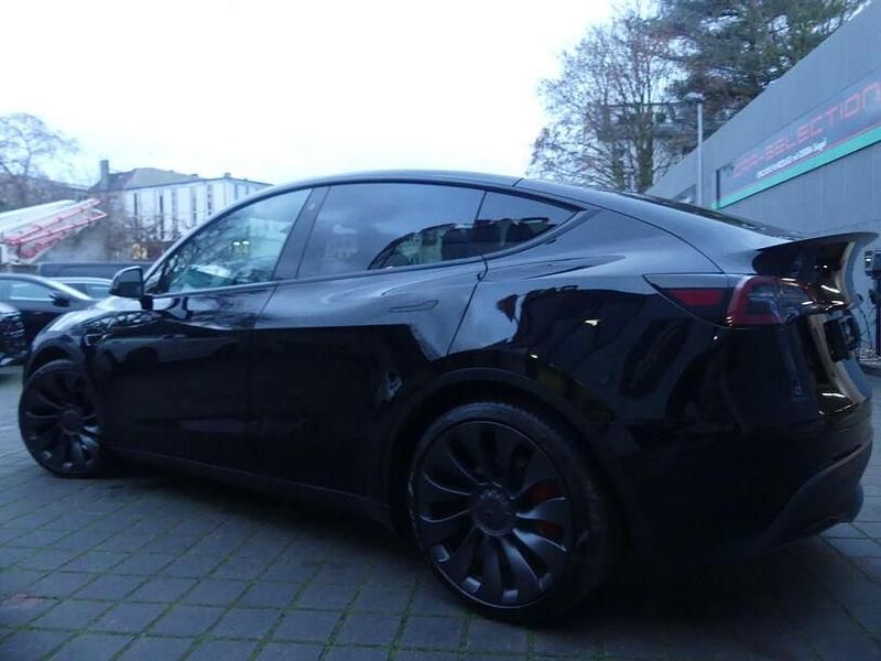 Gebraucht Tesla Model Y Performance 392 kW (534 PS) 2022 Schwarz (metallic) SUV