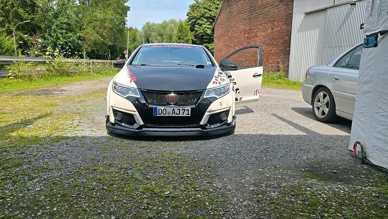 Weiß Gebraucht 2016 Honda Civic Type R Coupé | 27.500 € (Superpreis) - Bild 1/4