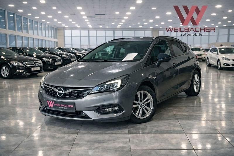 Grau Gebraucht 2021 Opel Astra Edition Limousine | 14.490 € (Superpreis) - Bild 1/4