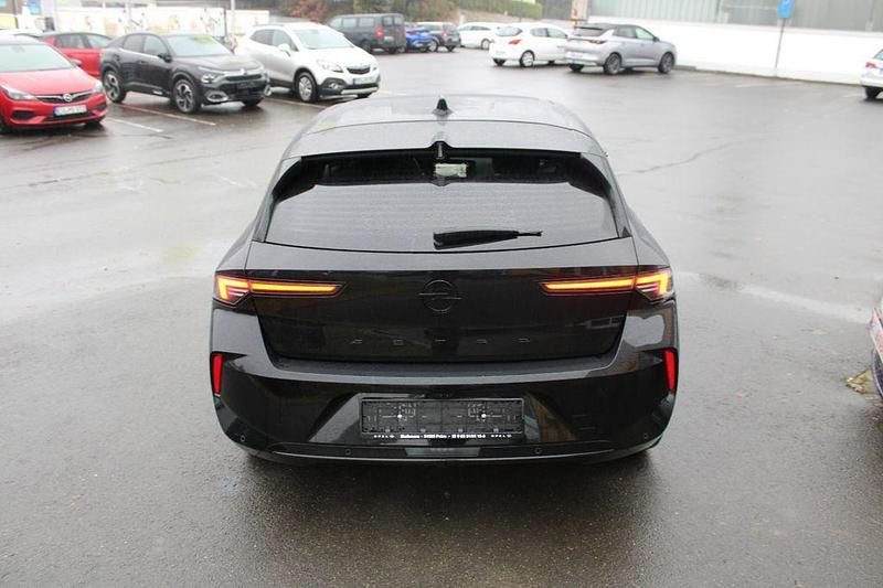 Gebraucht Opel Astra Ultimate 131 PS (96 kW) 2024 Schwarz Limousine