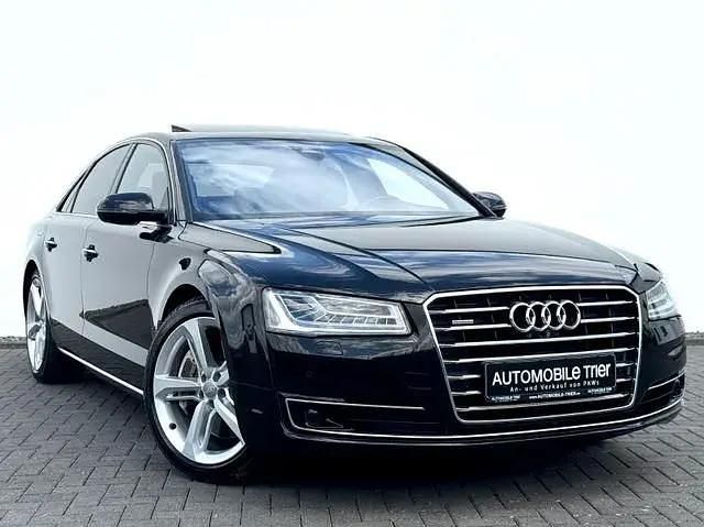 Second-hand Audi A8 Ambiente 385 CP (283 kW) 2016 Negru Berlinǎ