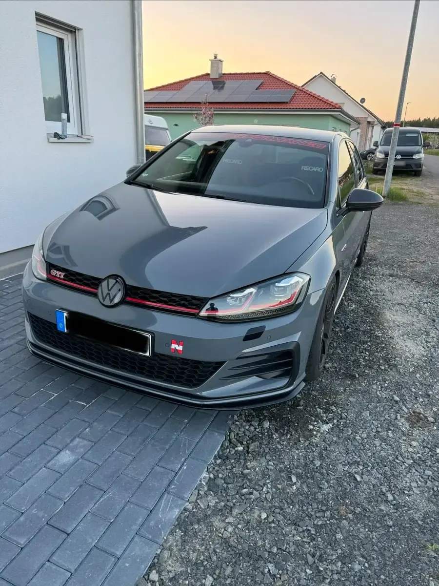 Gebraucht VW Golf VII GTI 290 PS (213 kW) 2019 Grau Kombi
