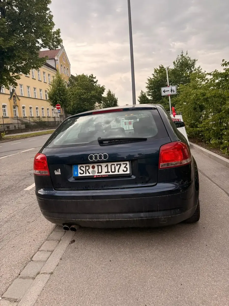 Gebraucht Audi A3 125 PS (91 kW) 2008 Blau Kleinwagen