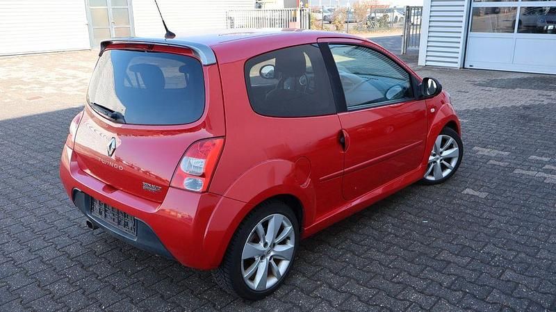 Gebraucht Renault Twingo 133 PS (97 kW) 2010 Rot Kleinwagen