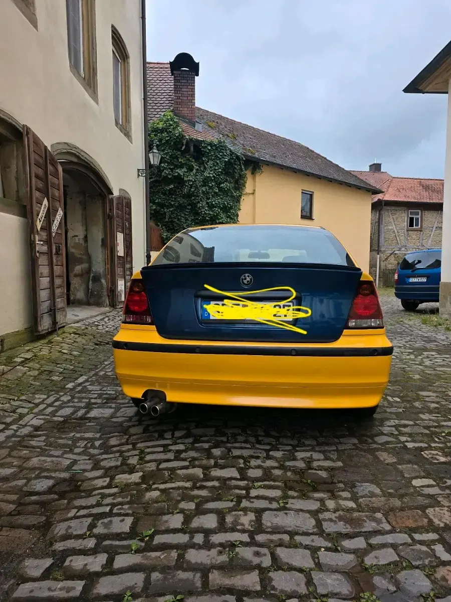 Gebraucht BMW 316 116 PS (85 kW) 2003 Gelb Coupé
