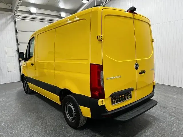 Gebraucht Mercedes Sprinter 163 PS (119 kW) 2020 Gelb Van