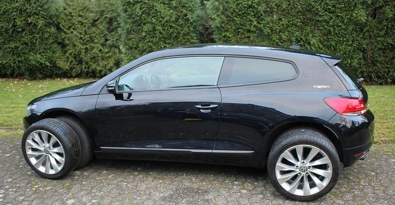 Schwarz Gebraucht 2011 VW Scirocco Coupé | 7.499 € (Fairer Preis) - Bild 1/4