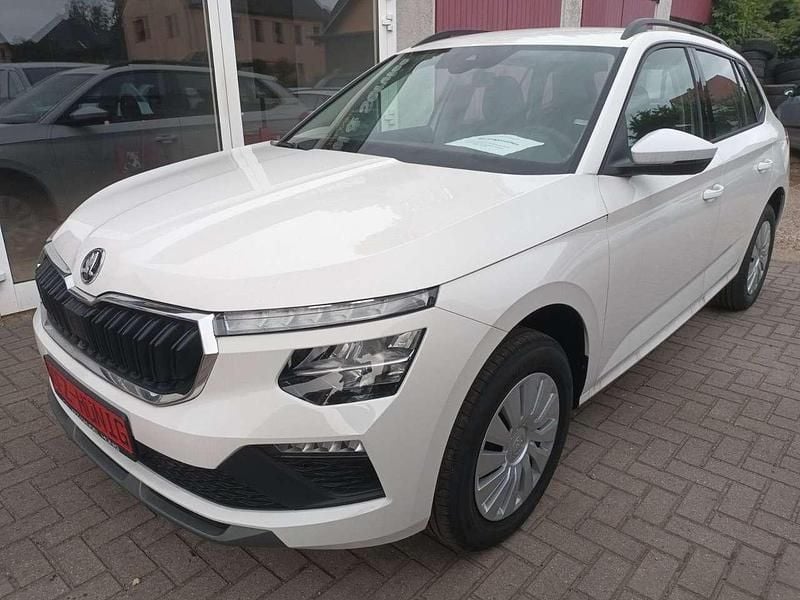 Weiß Neu 2025 Skoda Kamiq Selection SUV | 21.800 € (Superpreis) - Bild 1/4