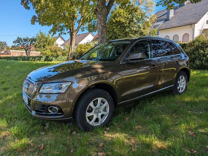 Braun Gebraucht 2013 Audi Q5 Sport SUV | 18.900 € (Fairer Preis) - Bild 1/4